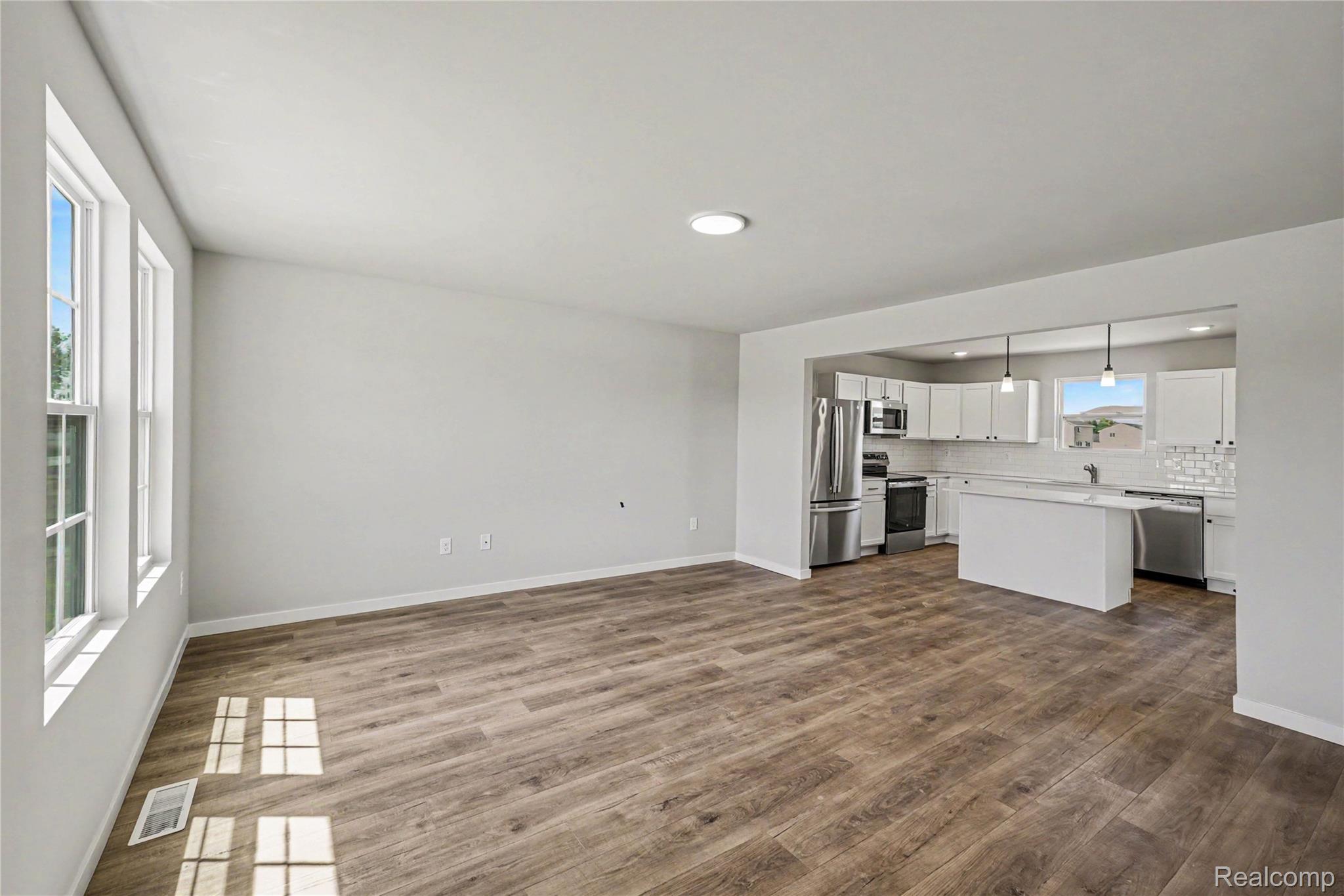 6030 Lahring Road