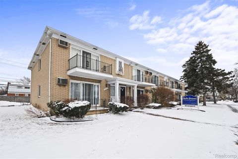 22270 Kelly Road Eastpointe City MI 48021