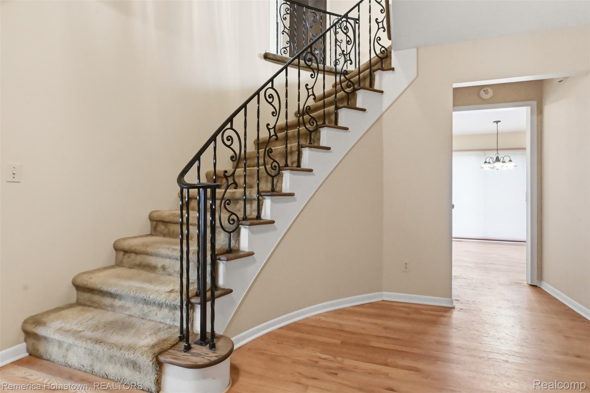 12811 Glenview Drive