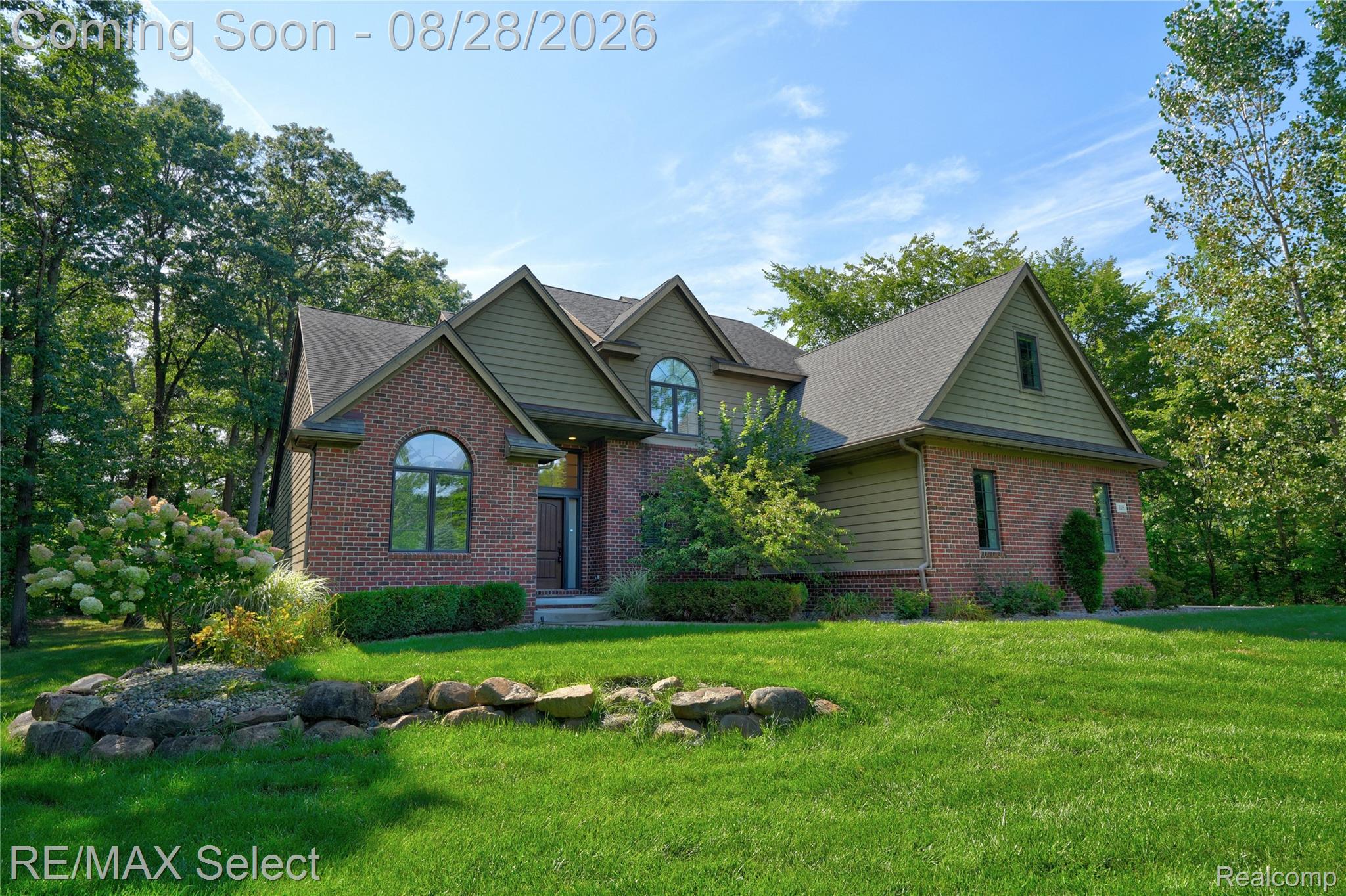 105 Lake Pines Drive
