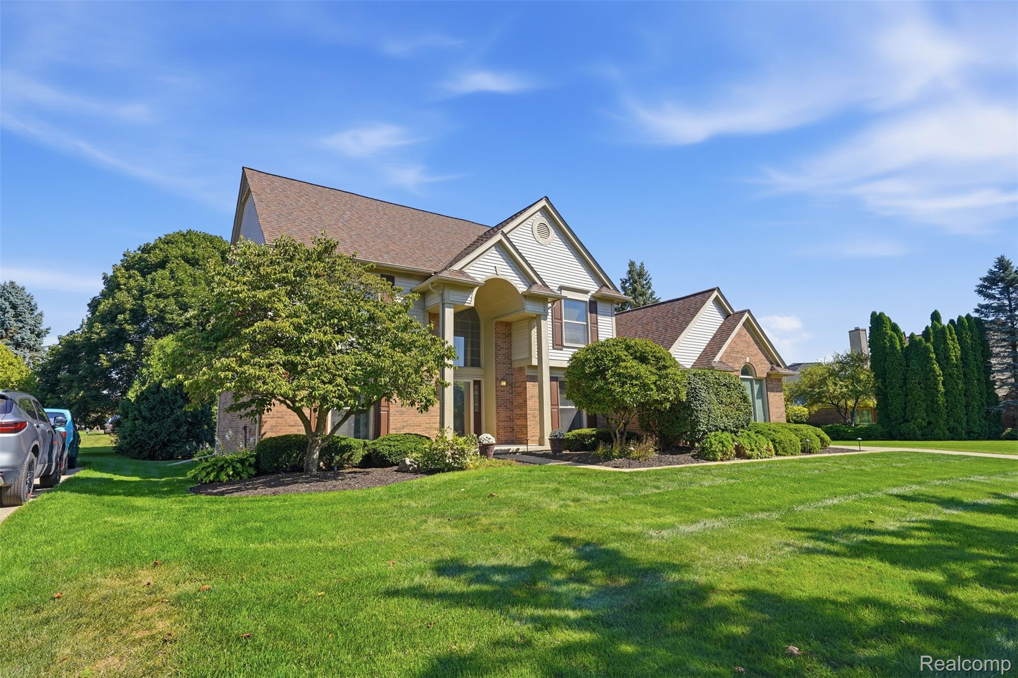 48098 Covington Court