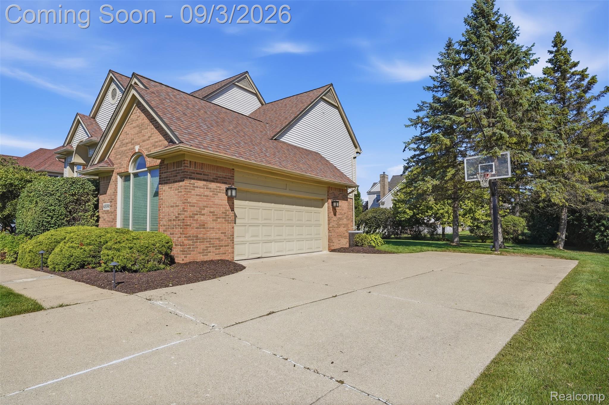 48098 Covington Court