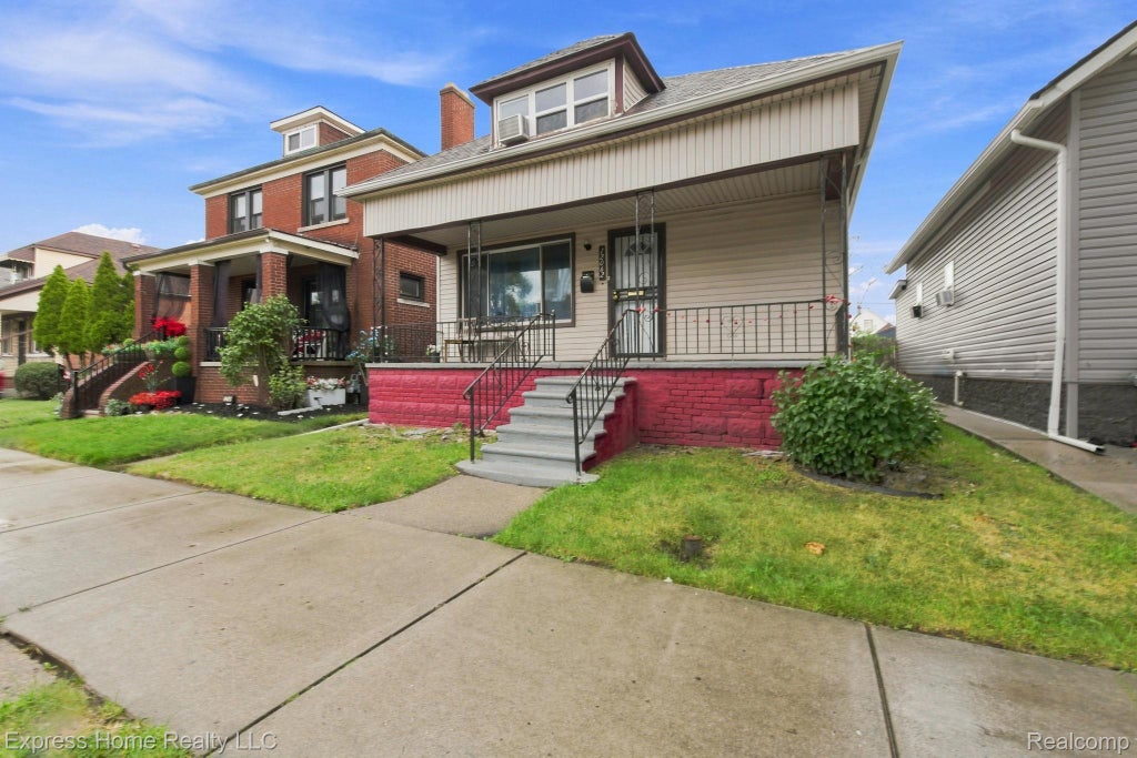 Photo of 12062 Saint Aubin Street, Hamtramck City, MI 48212 (MLS # 20261071472)