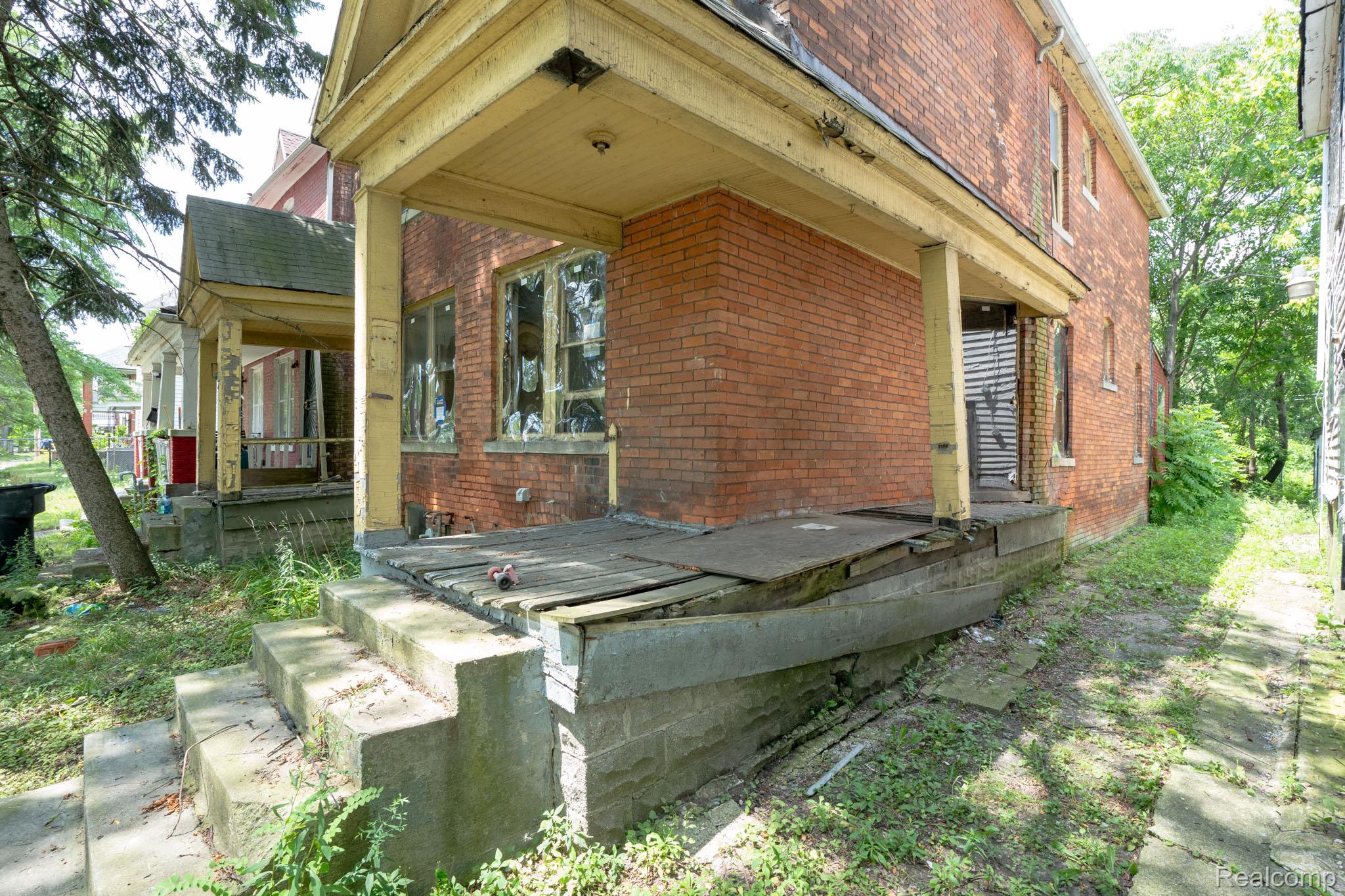 537 Rosedale Court