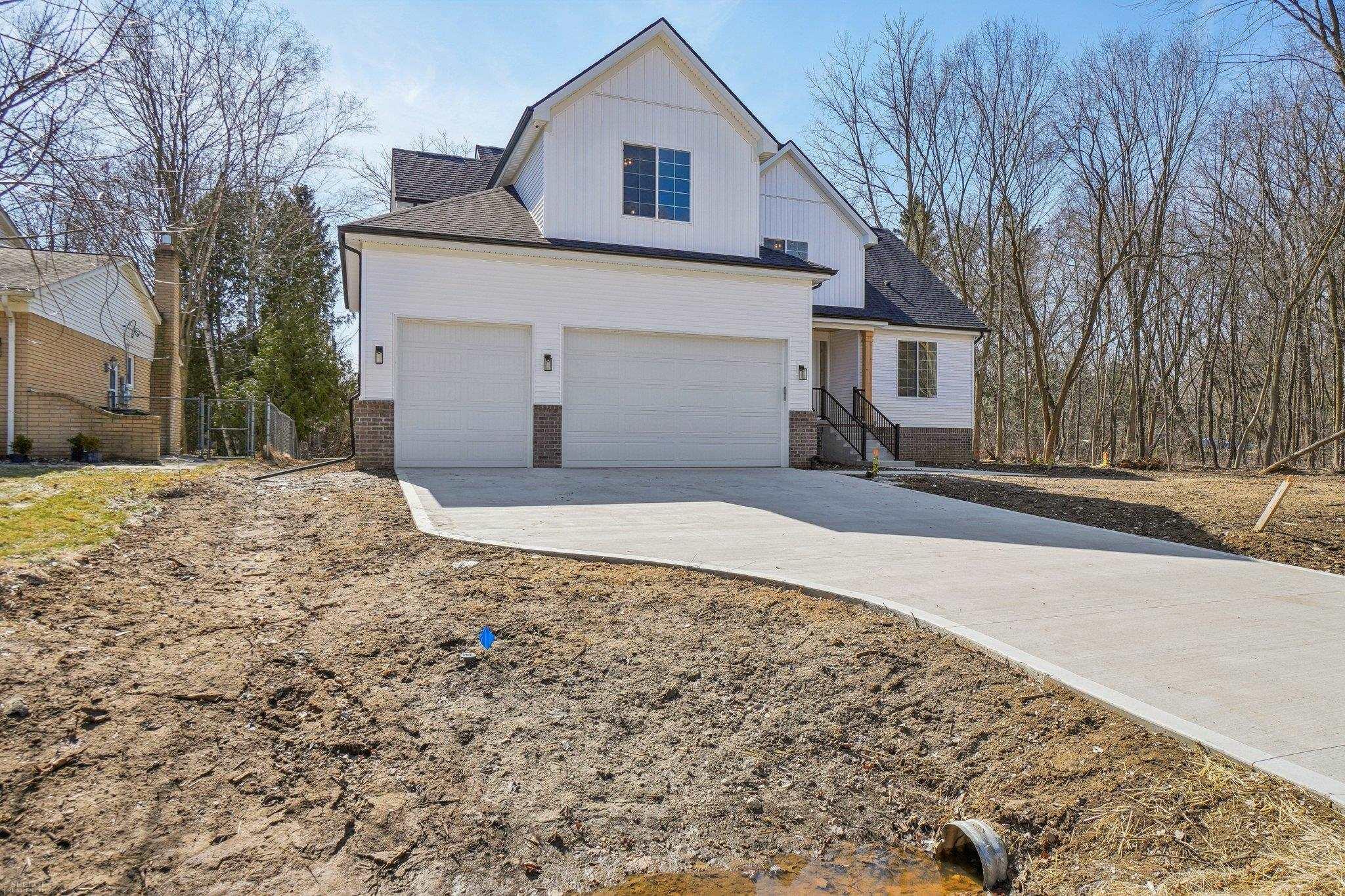 7474 Connies Drive