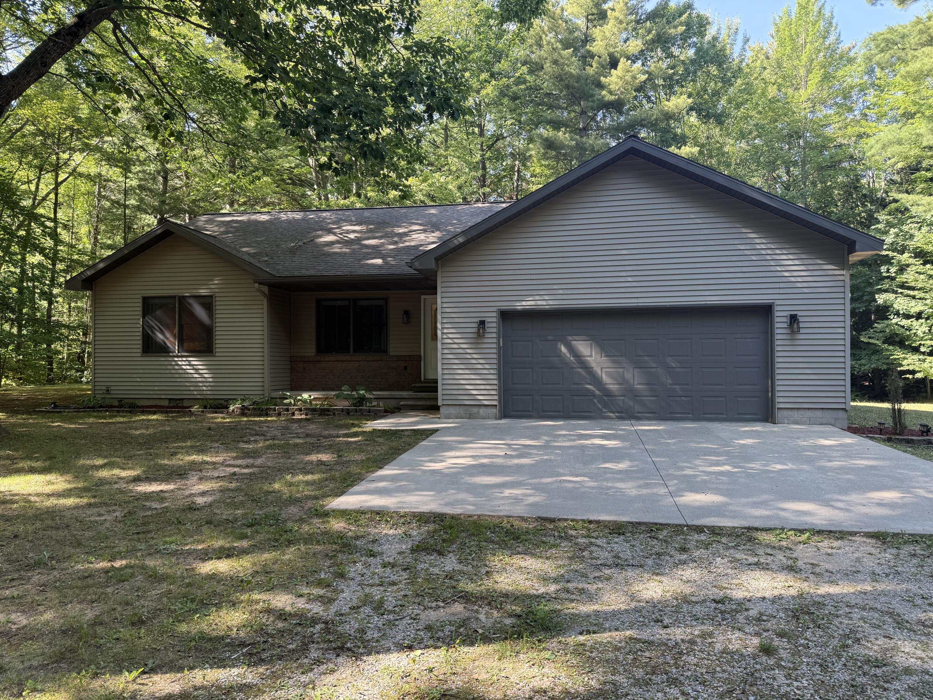 4754 White Pine Lane