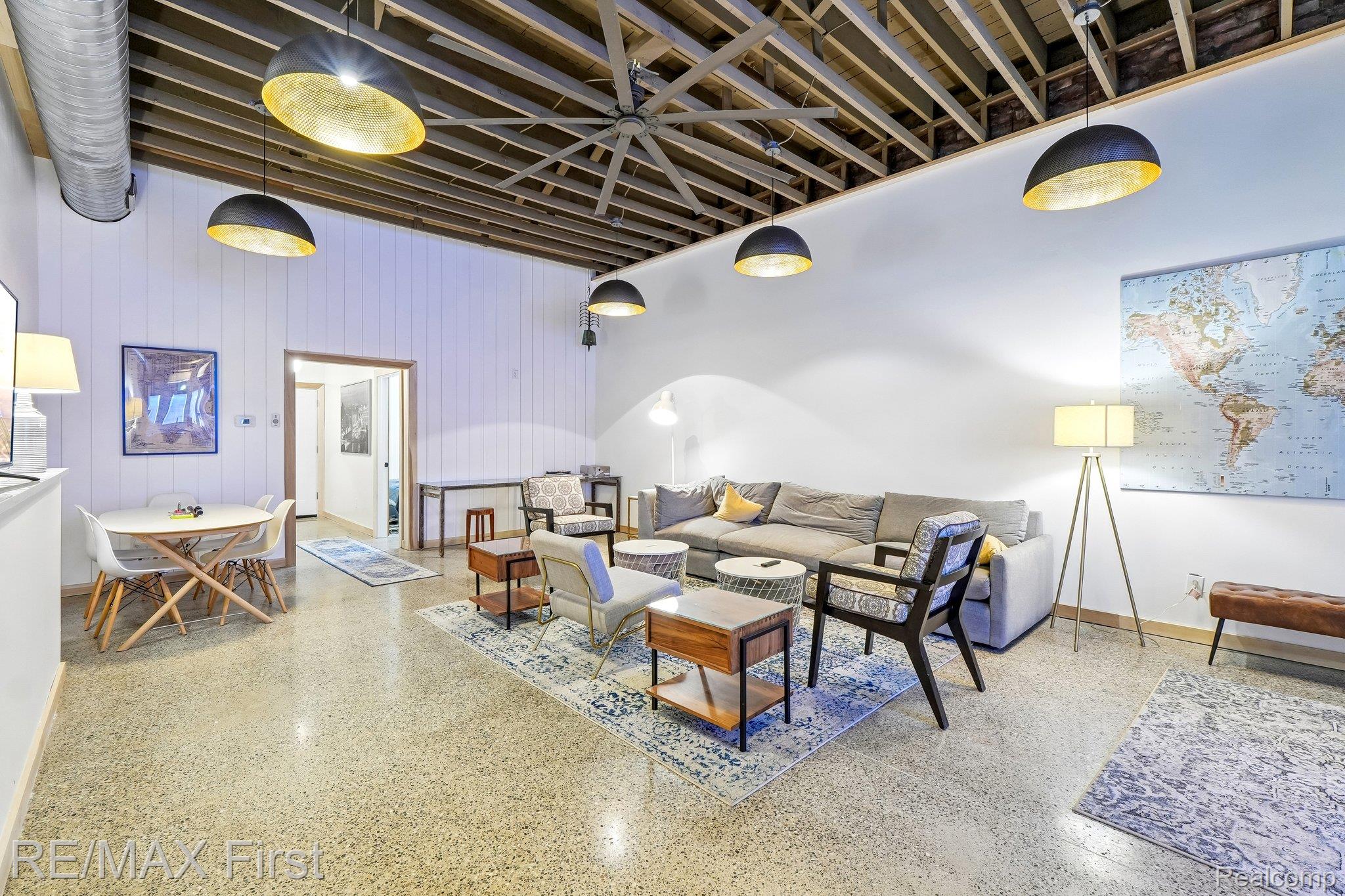 1213 N Main Street