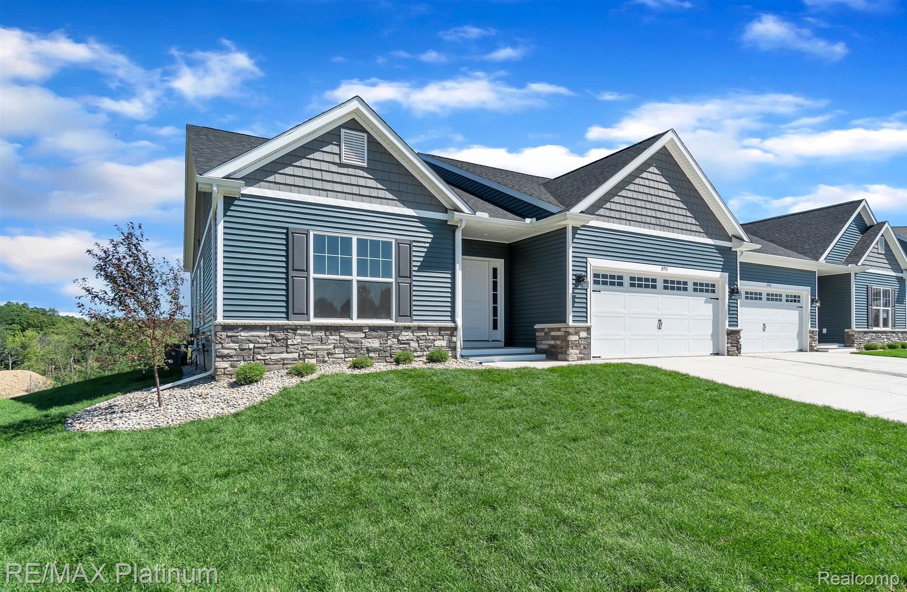 850 Oakwood Circle 41