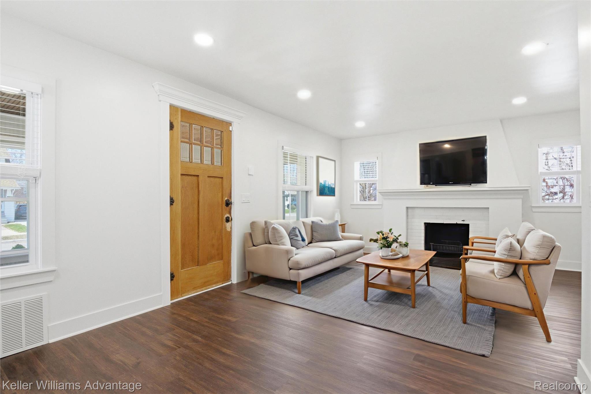 1029 Longfellow Avenue