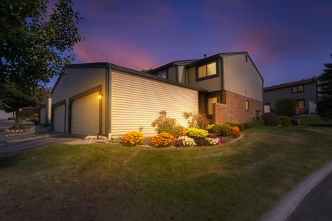 1202 Concord Court 67 Northville City MI 48167