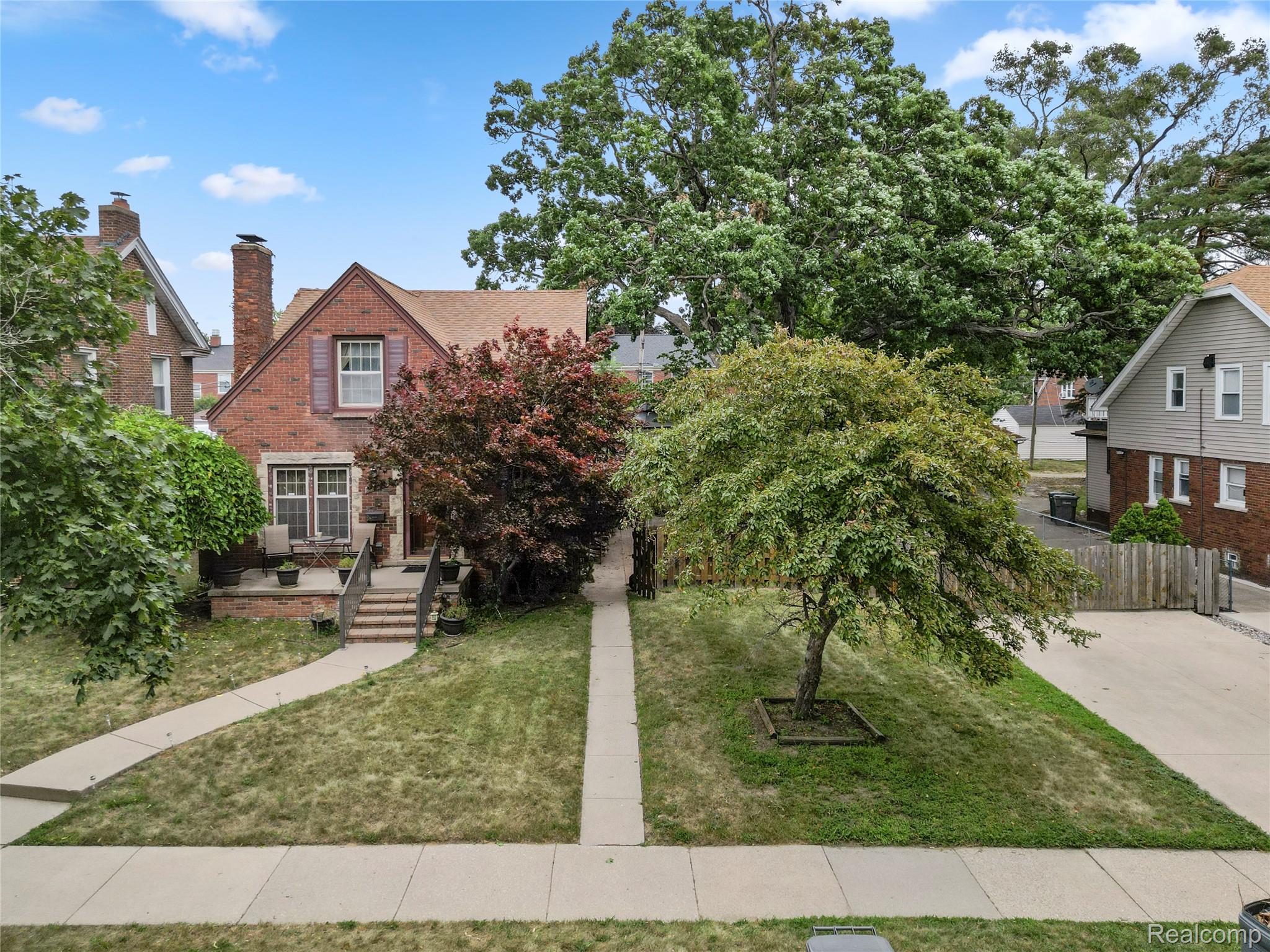 21730 Edna Street