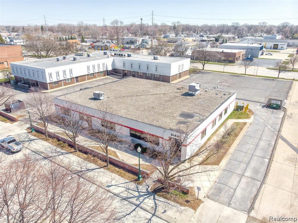 34841 Veterans Plaza