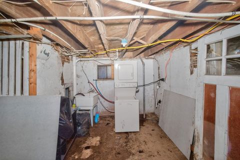 Tiny photo for 14161 Sussex Street, Detroit City, MI 48227 (MLS # 81026001828)