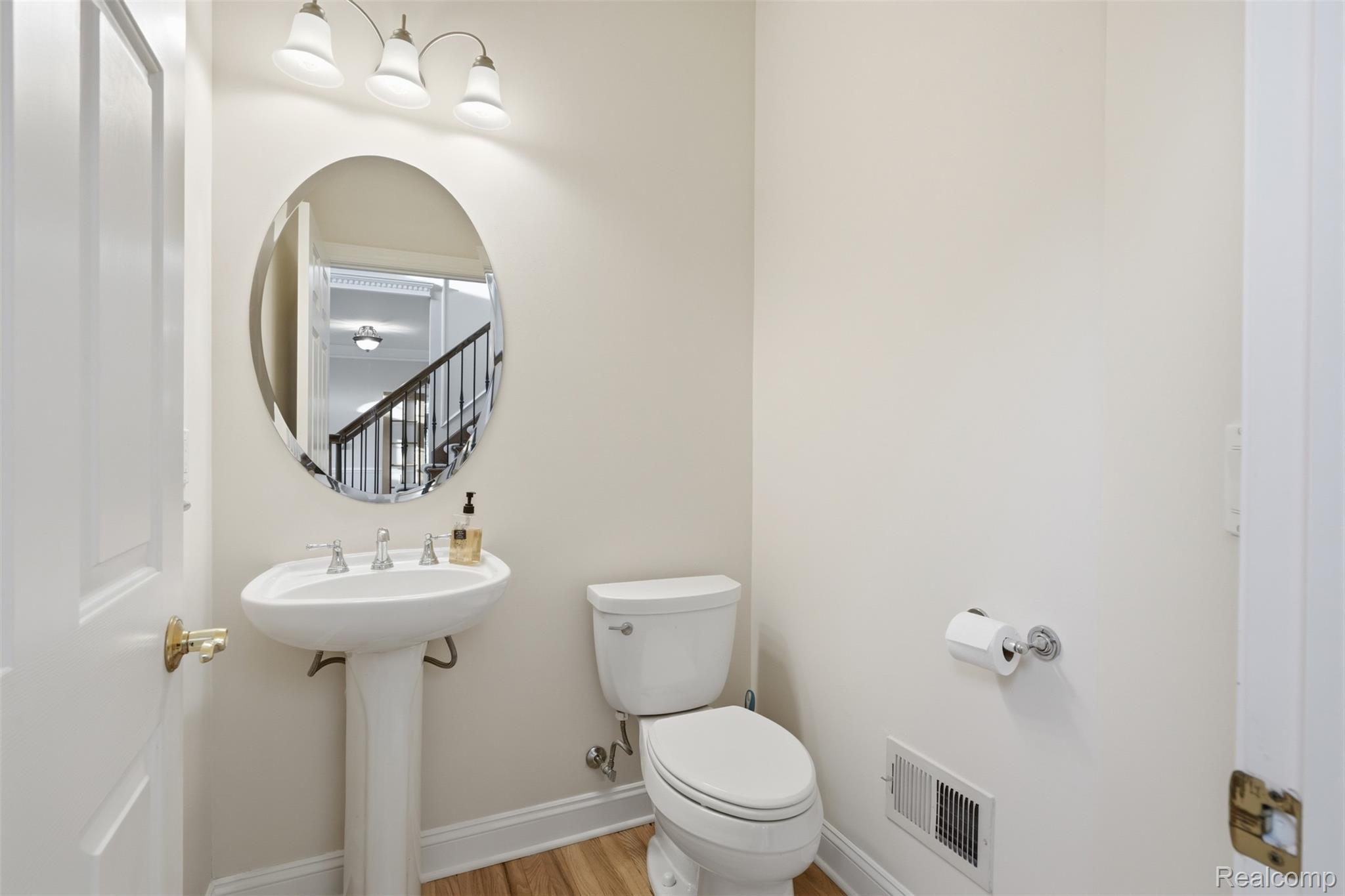 26566 Anchorage Court