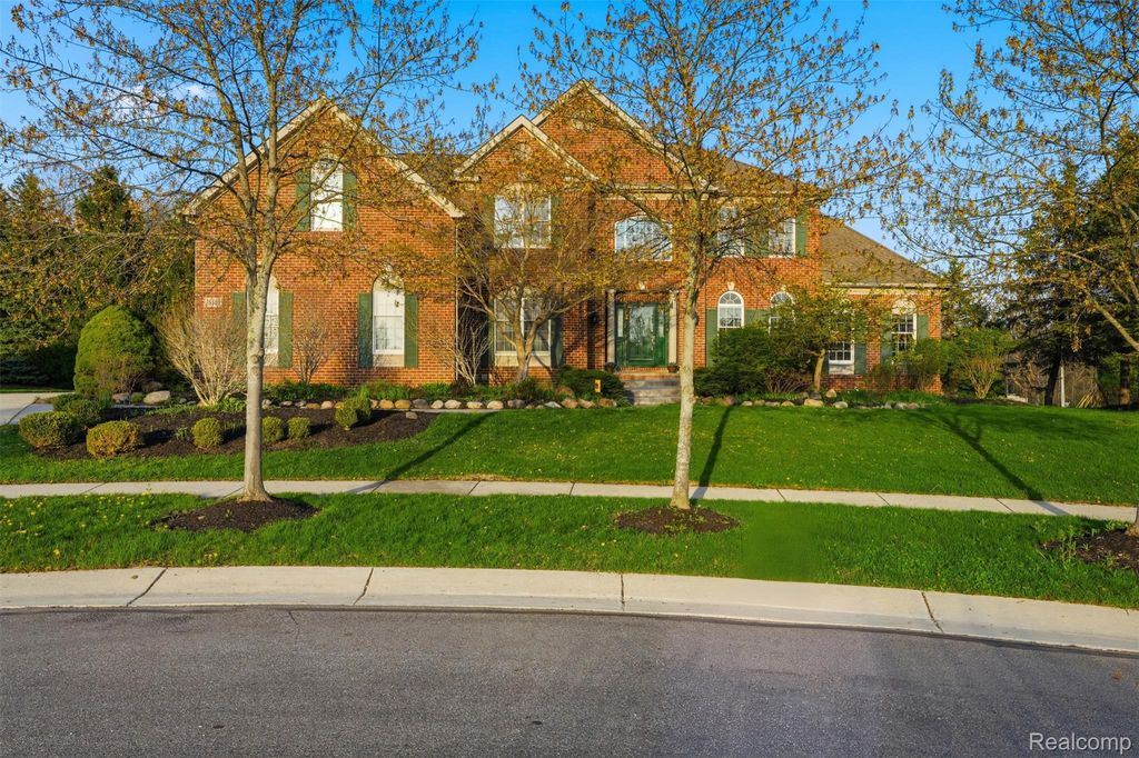 Photo of 26566 Anchorage Court, Novi City, MI 48374 (MLS # 20261027816)