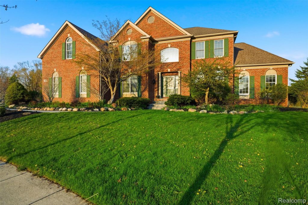 Photo of 26566 Anchorage Court, Novi City, MI 48374 (MLS # 20261027816)