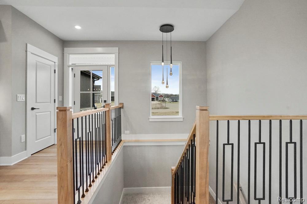 7195 Geraldine Circle