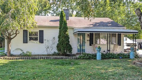 6085 Westdale Drive Grand Blanc City MI 48439