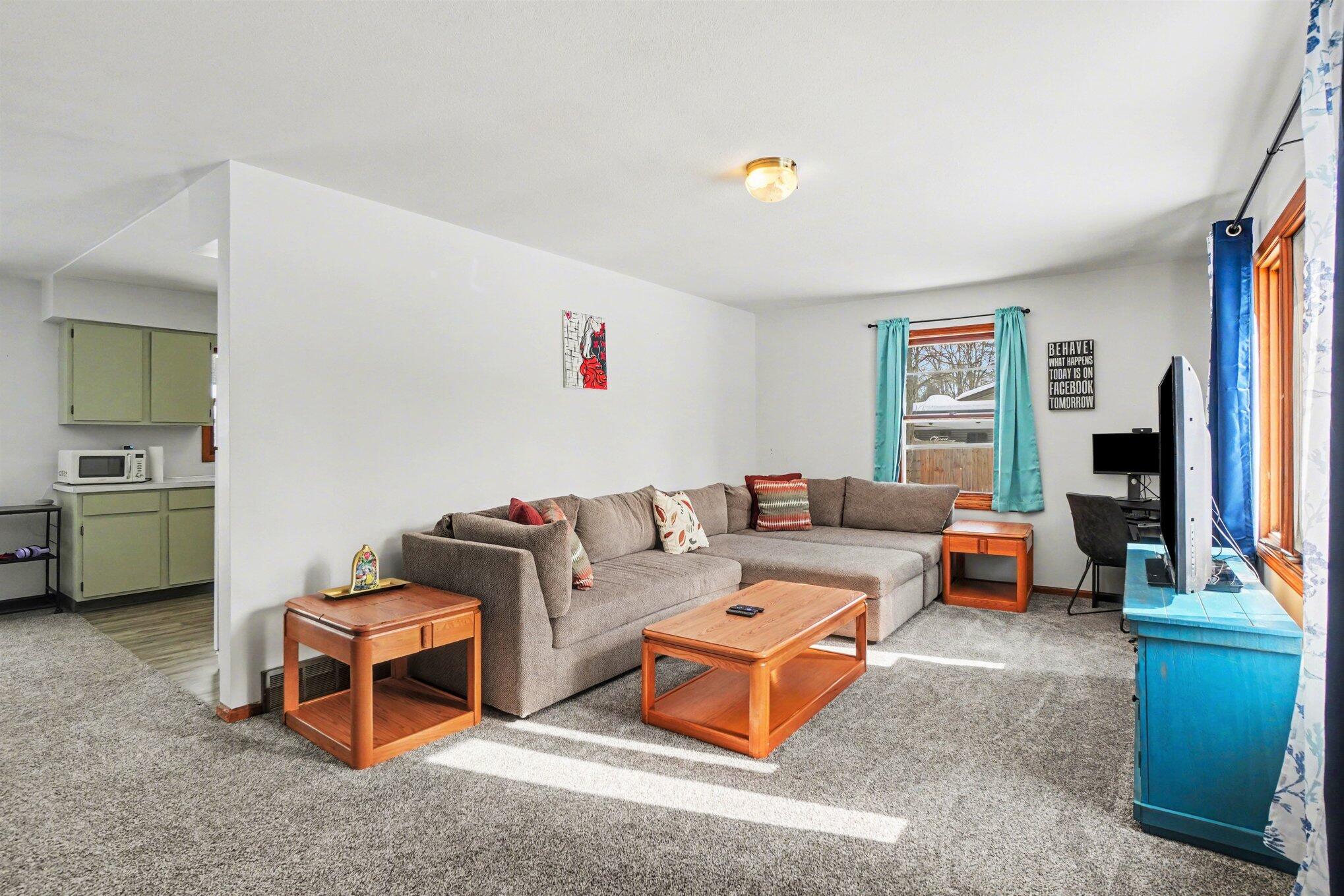 3054 Glenrick Avenue