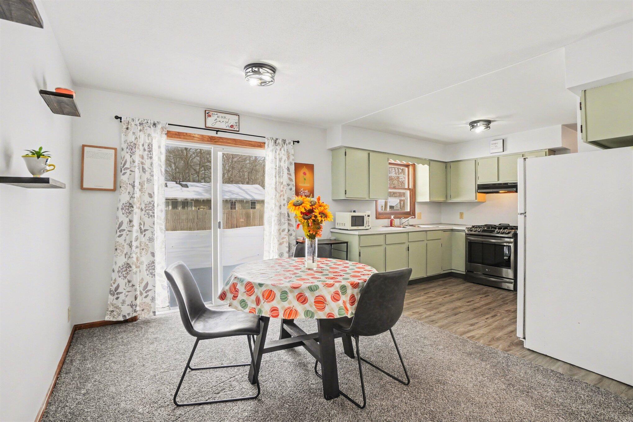 3054 Glenrick Avenue