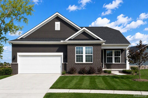 BELLAIRE DR, NEW BALTIMORE, MI 48047 - Image 8457359c18ee467be4c4140be44197b1/1369301172