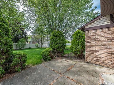 Tiny photo for 22262 Sherwood Lane, Brownstown Charter Township, MI 48134 (MLS # 57050209019)