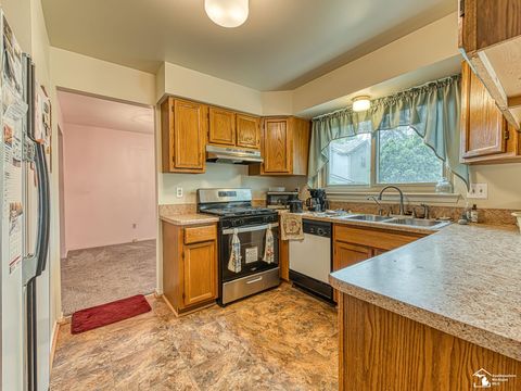 Tiny photo for 22262 Sherwood Lane, Brownstown Charter Township, MI 48134 (MLS # 57050209019)