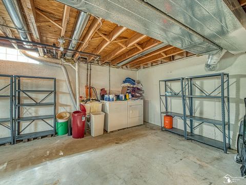 Tiny photo for 22262 Sherwood Lane, Brownstown Charter Township, MI 48134 (MLS # 57050209019)