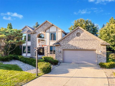 14973 River View Court Sterling Heights City MI 48313