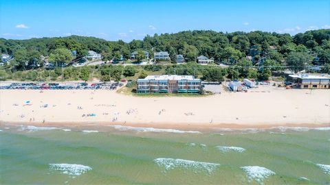 1159 S Harbor Drive B-3 Grand Haven City MI 49417