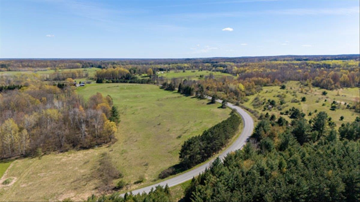 V/L W Curtisville Road