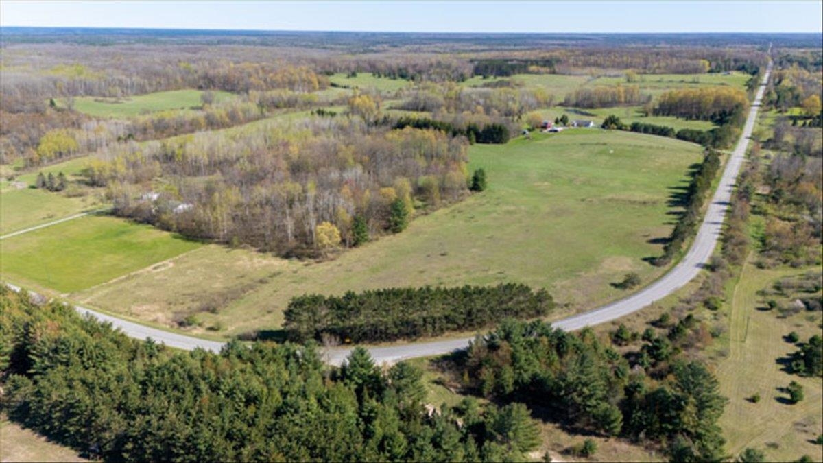 V/L W Curtisville Road