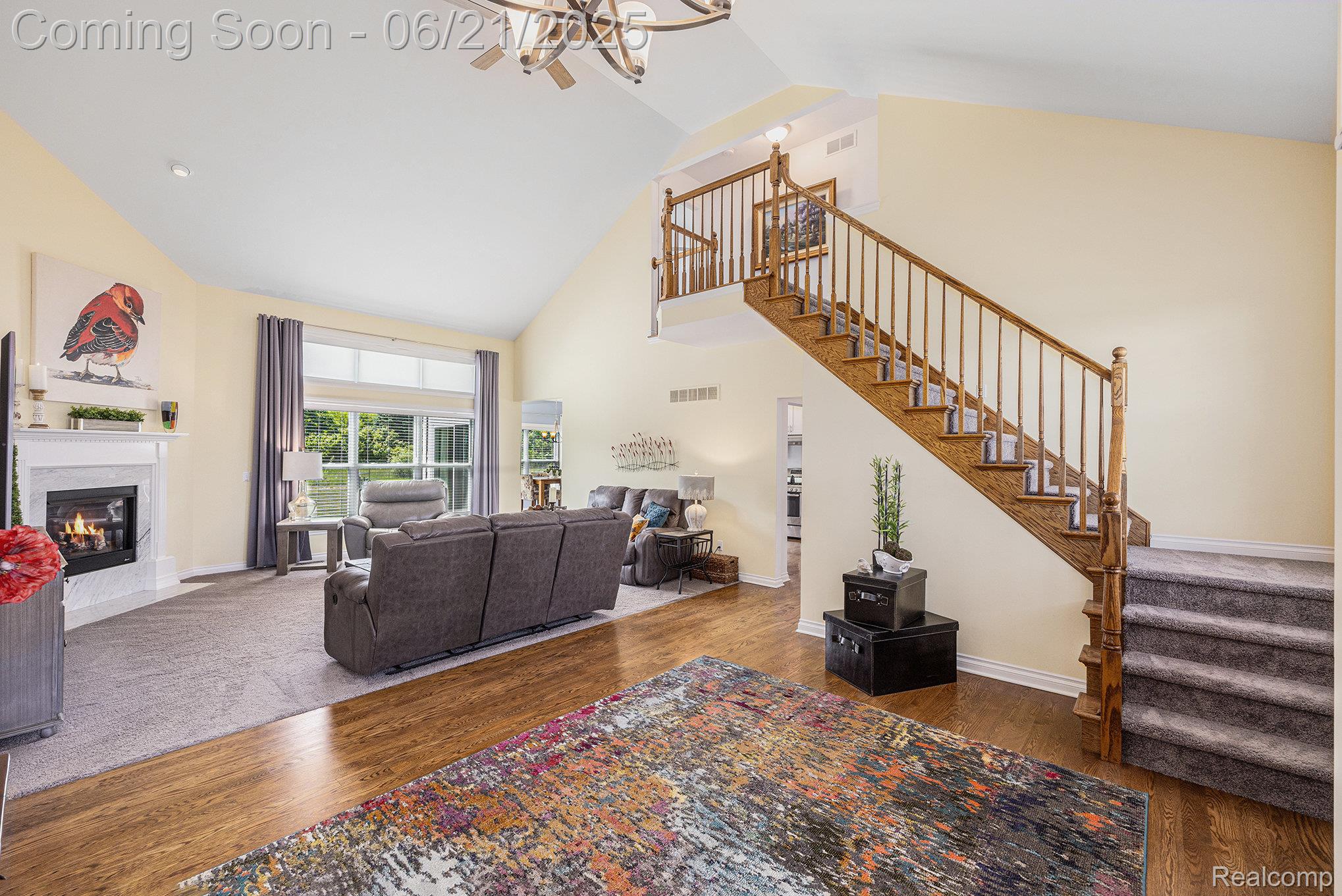 8269 Meadowridge