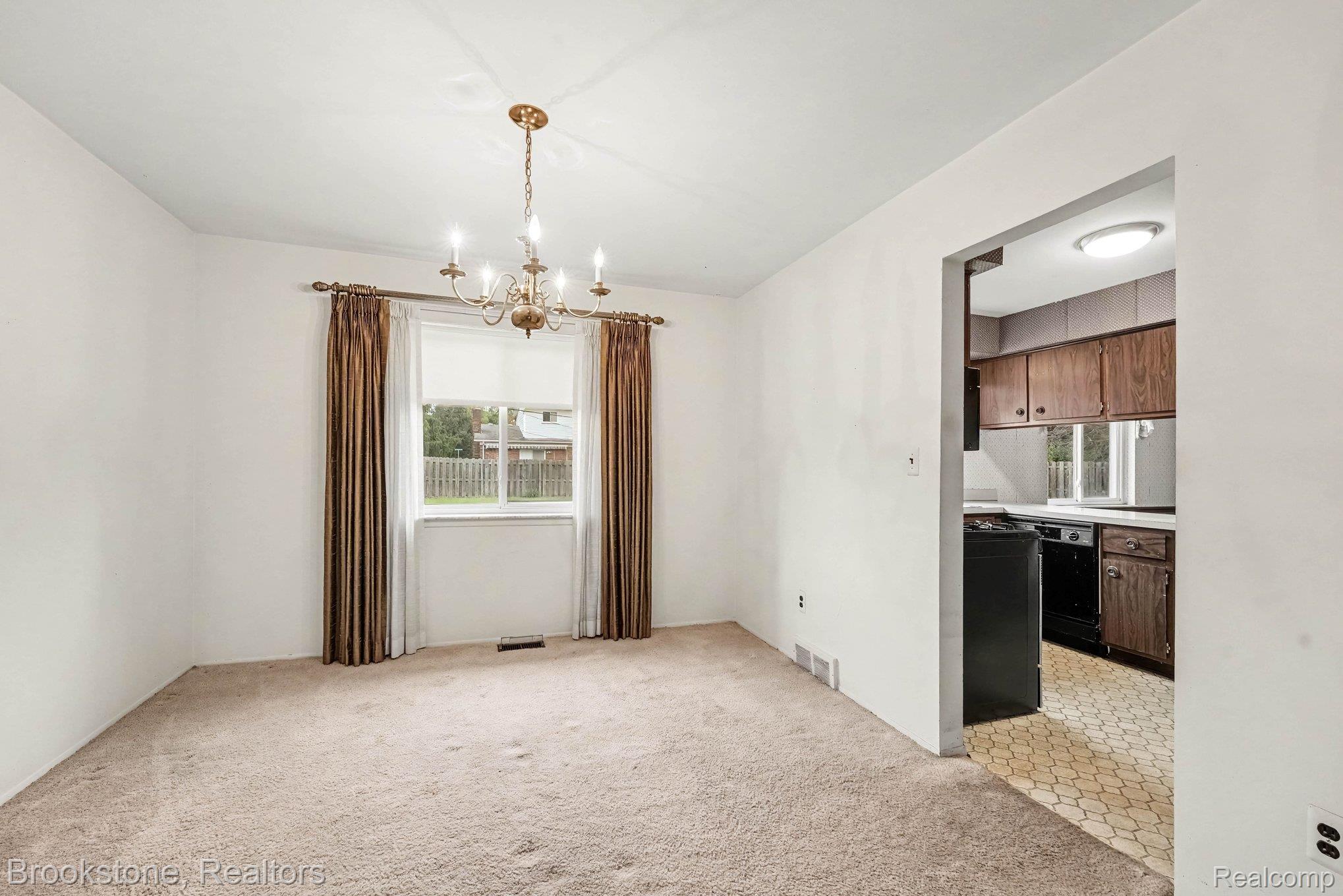 4045 Ramblewood Drive