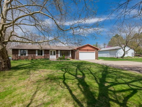 31938 26th Avenue Almena Township Van Buren MI 49055