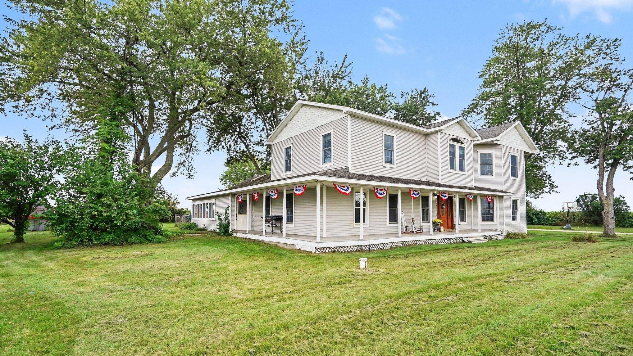 13141 Grass Lake Road