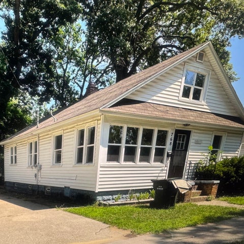 Photo of 768 Hill Avenue, Muskegon City, MI 49442 (MLS # 65026031295)