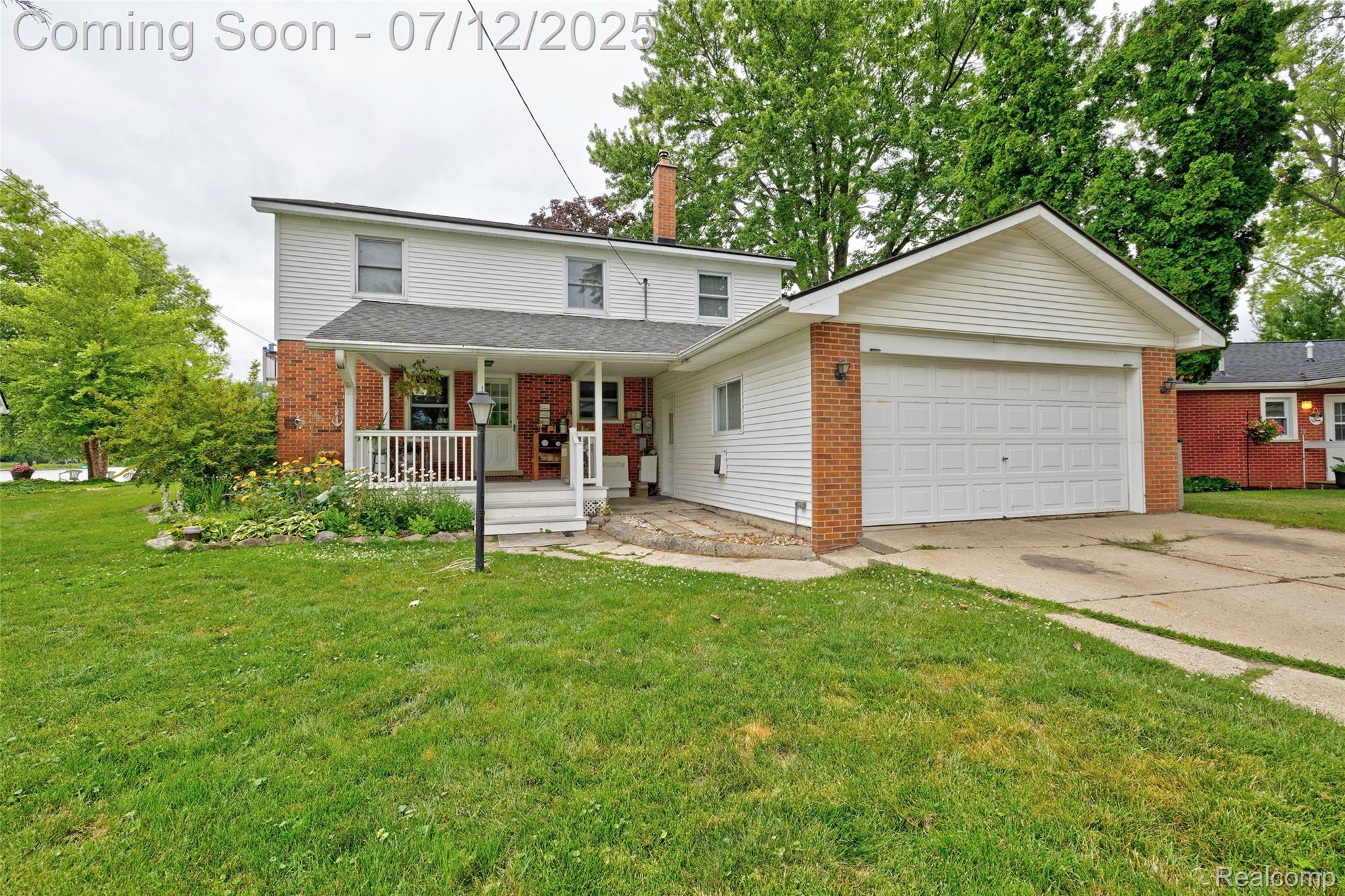1962 Lake Pointe Drive