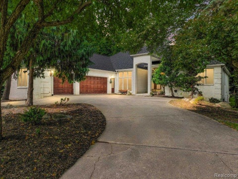 Photo of 43564 Scenic Lane, Novi City, MI 48167 (MLS # 20261047485)