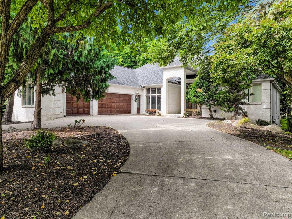 43564 Scenic Lane