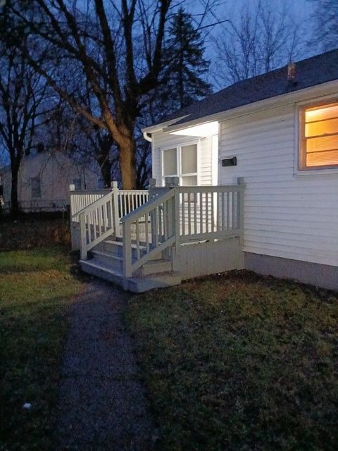 639 NEUBERT Avenue Flint City Genesee MI 48507
