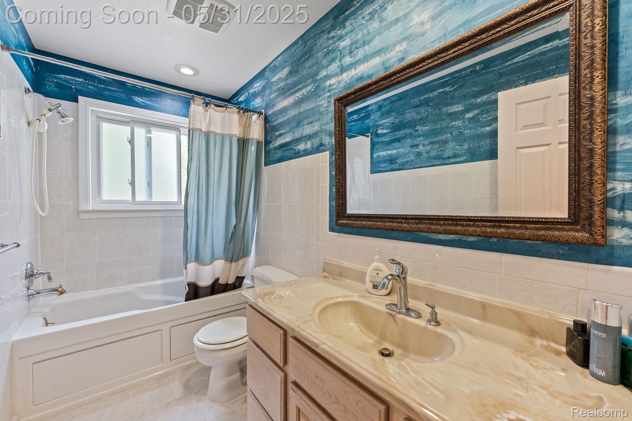 Commerce Charter Township, Michigan 48382, United States, 3 Bedrooms Bedrooms, ,1 BathroomBathrooms,Residential,Pending,139654