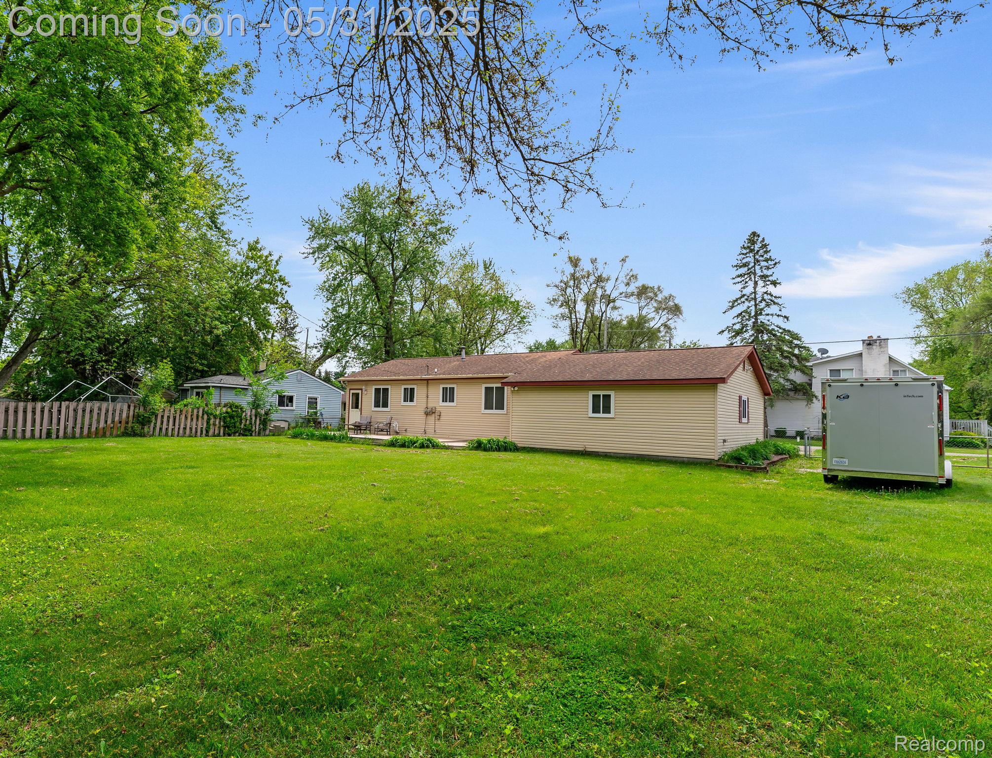 Commerce Charter Township, Michigan 48382, United States, 3 Bedrooms Bedrooms, ,1 BathroomBathrooms,Residential,Pending,139654