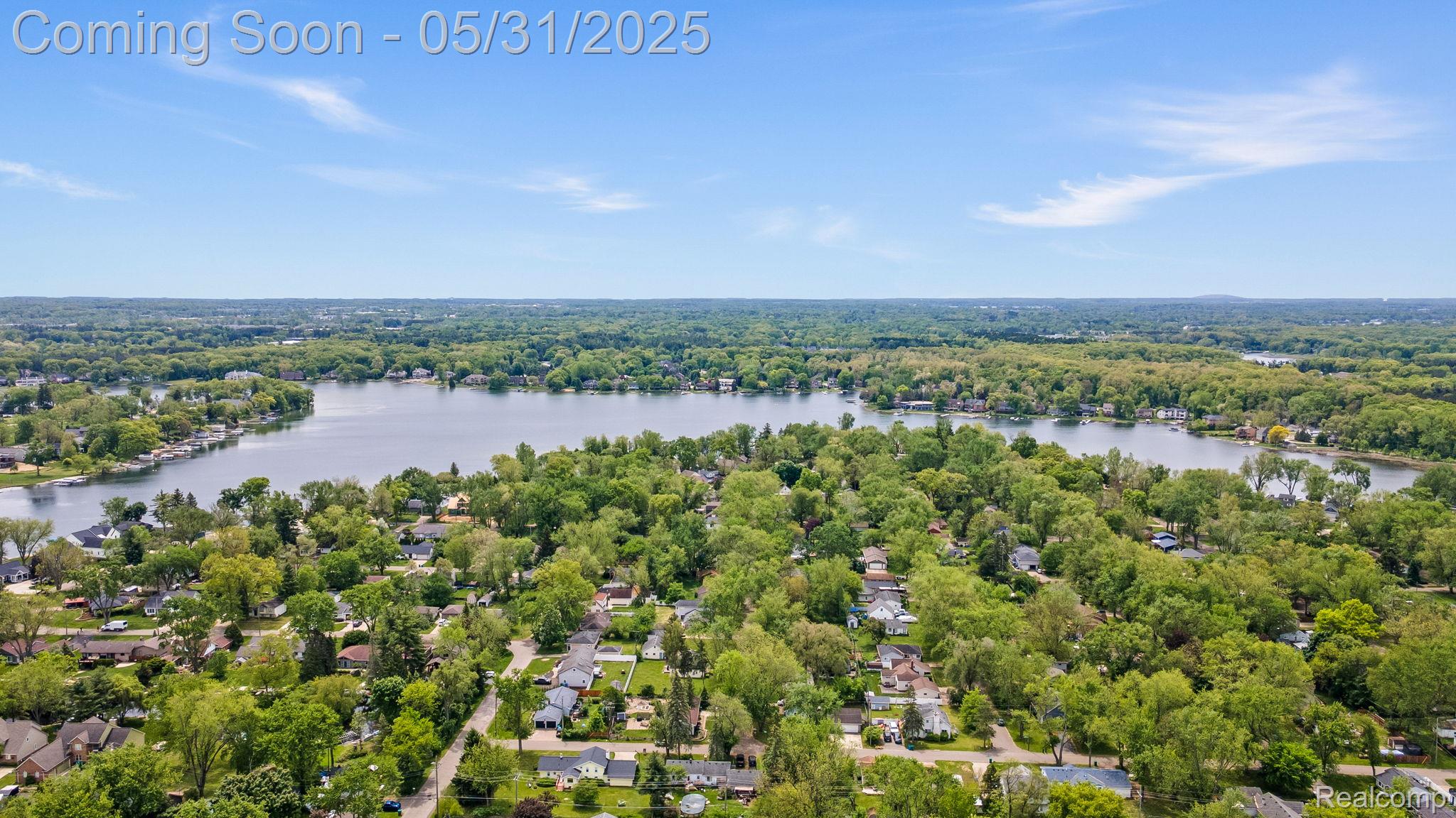 Commerce Charter Township, Michigan 48382, United States, 3 Bedrooms Bedrooms, ,1 BathroomBathrooms,Residential,Pending,139654