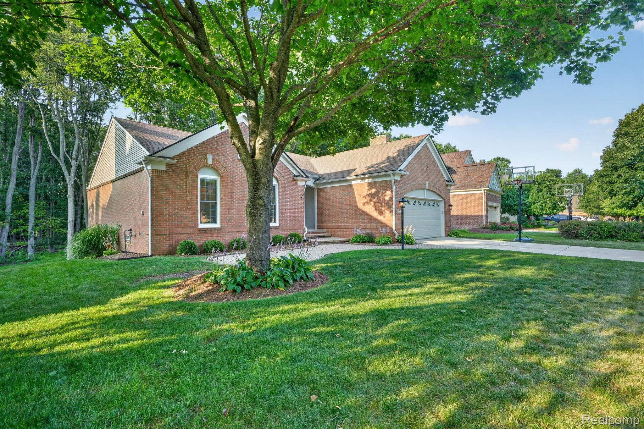 3712 Seney Drive