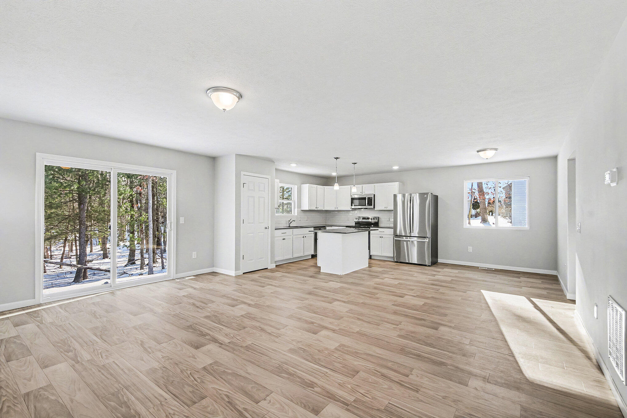 1204 Cedarwood Drive