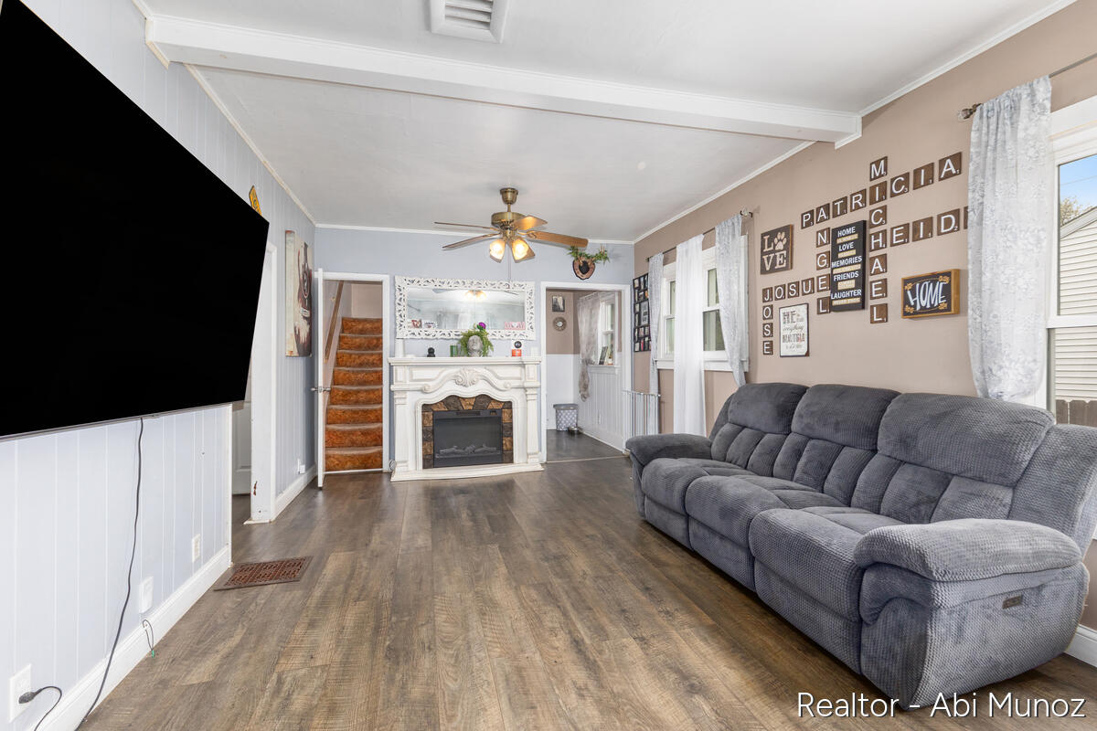 354 Brown Street SW