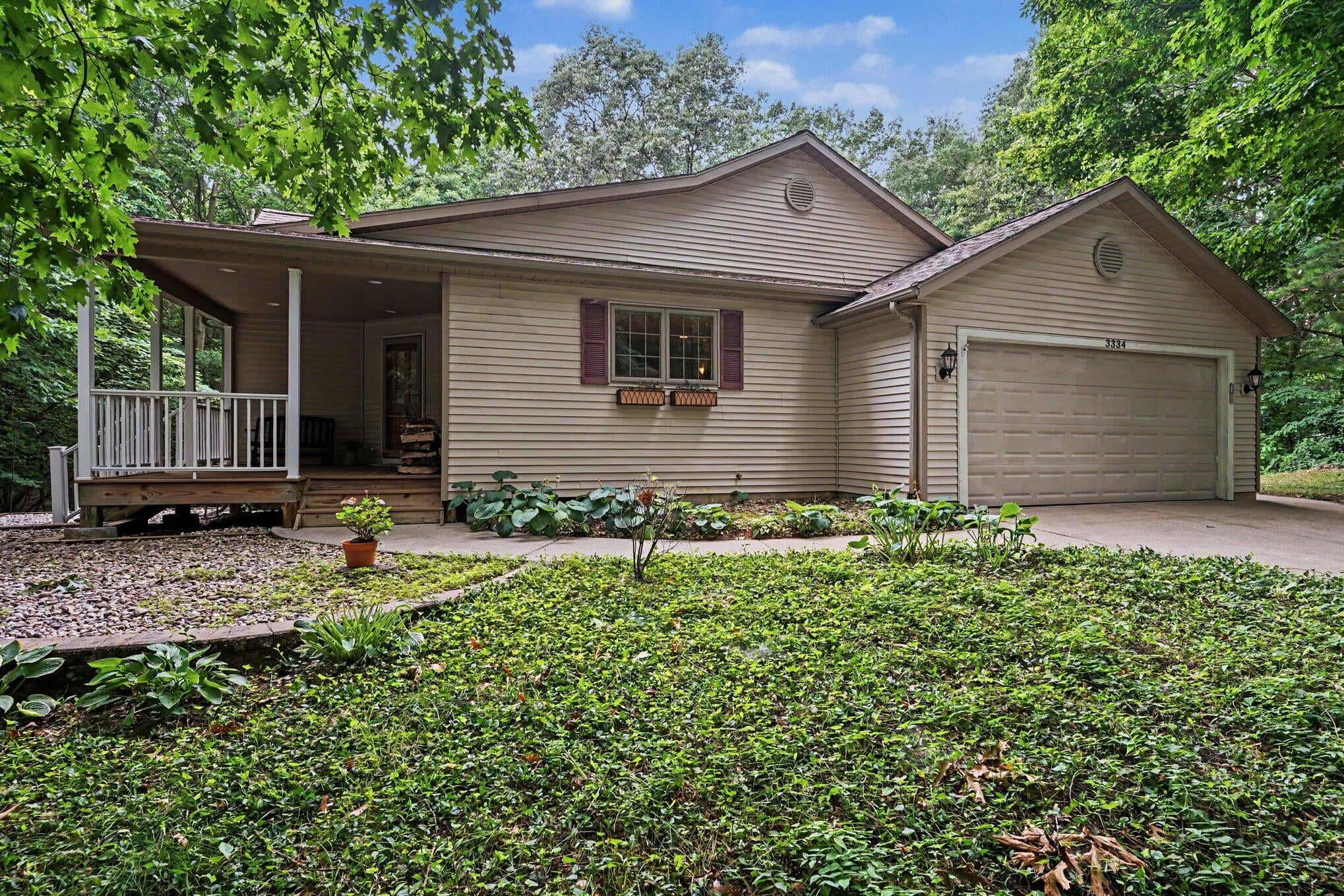 3334 Clearview Lane