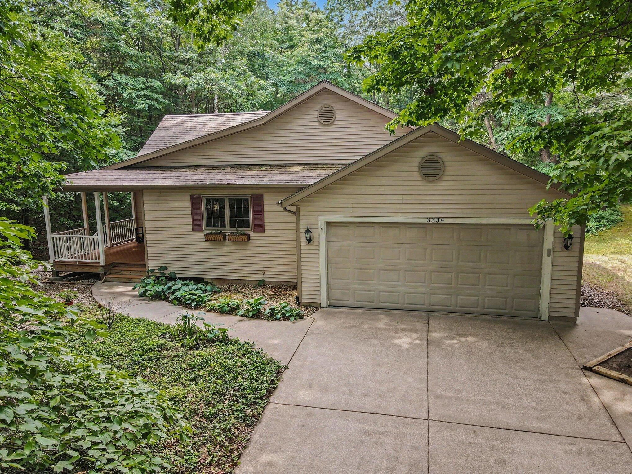 3334 Clearview Lane