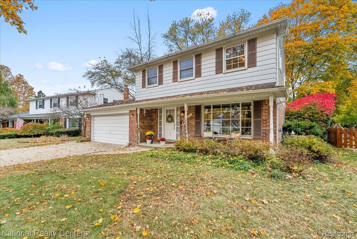 15215 Maxwell Avenue